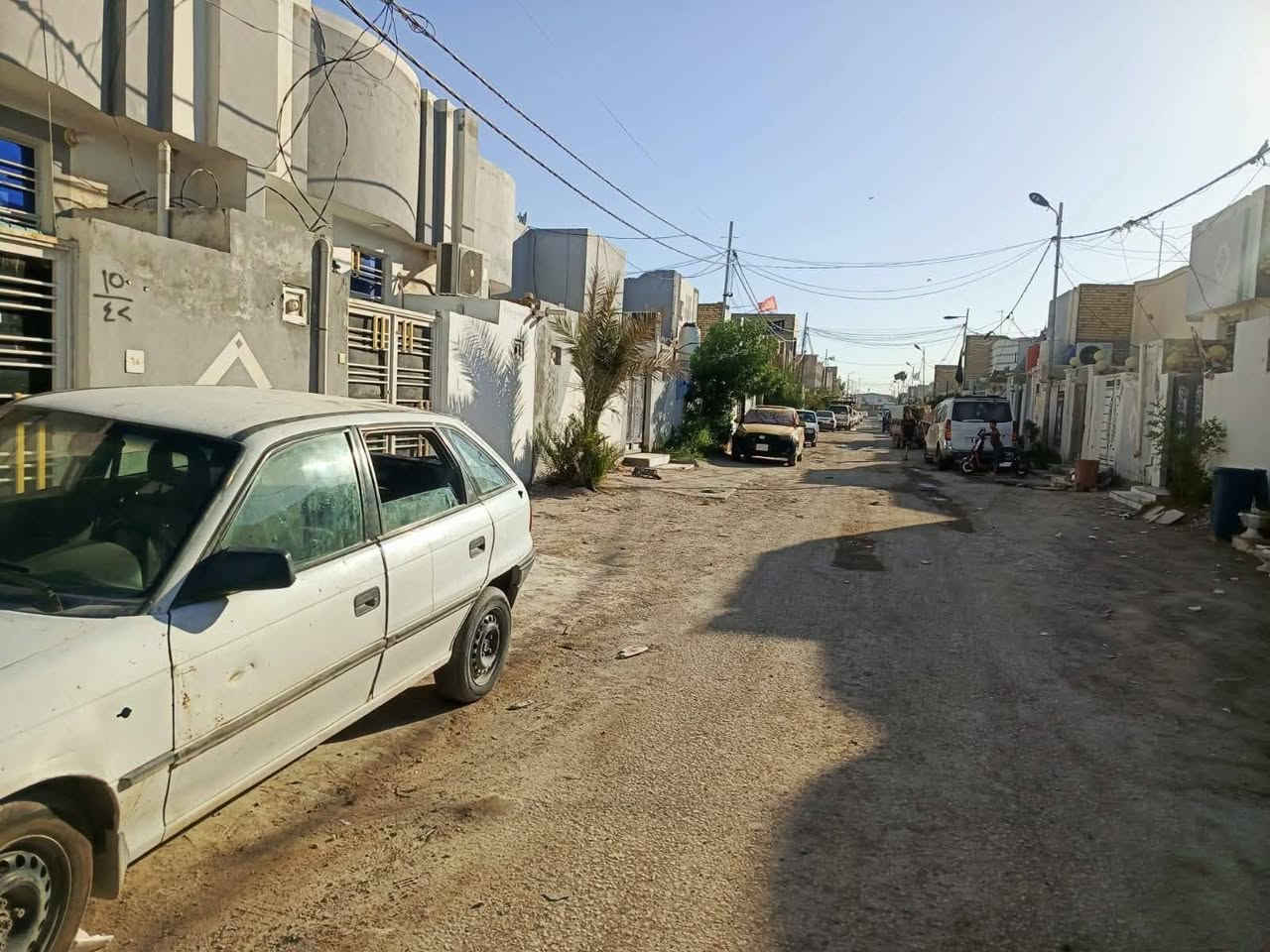 دار للبيع 150م طابقين بلنجف مقابل ملحق القريه بناء طابوق سقف صب
خط اول يبعد عن شارع الصب 80م 

بيع مستعجل سعر 80مع مجال 

للاستفسار واتساب ***********
