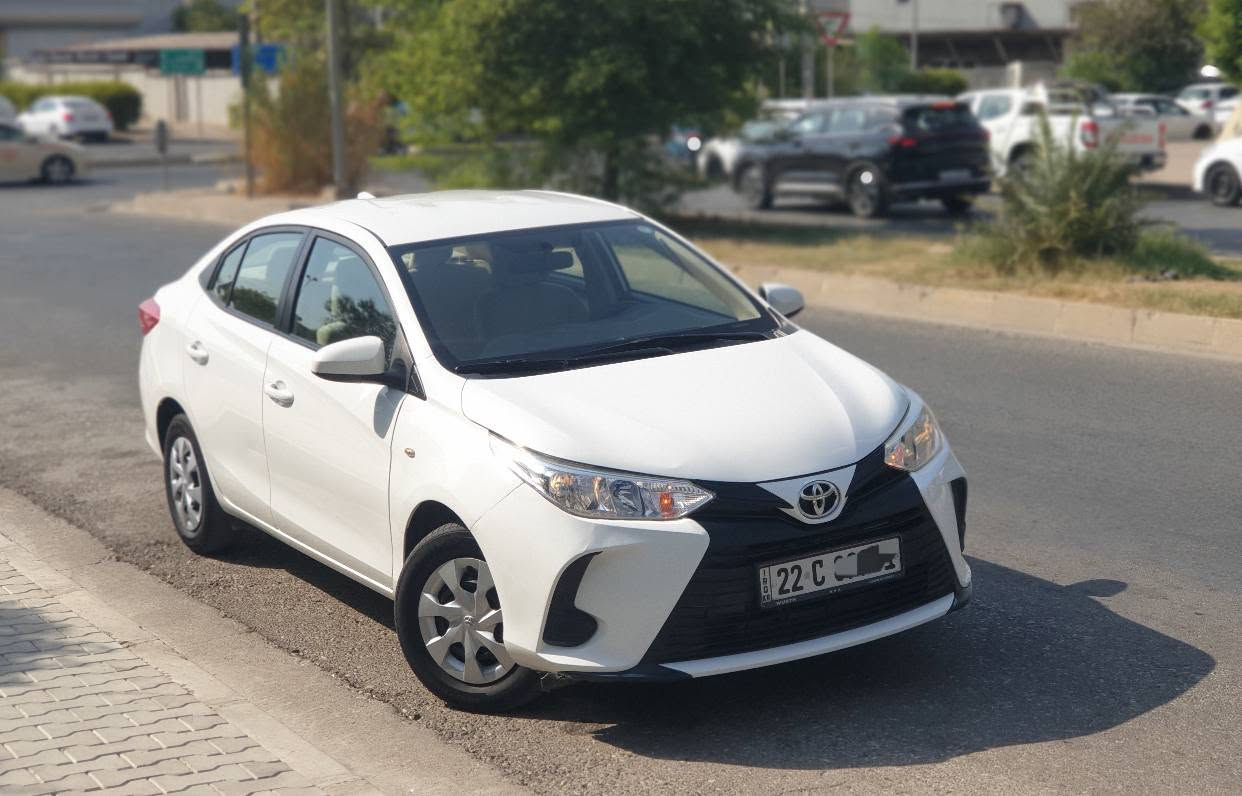 TOYOTA YARES SE 

مودیل 2021
سێ پارچە سبوغ بێ داخلی (دەرگای سایەق + چاملغی سایەق + چاملغی سەکن پێشەوە) 

ثلاث قطعات صبغ باب السائق و الجاملغ امامی سكن و سائق ) 

مواصفات SE خلیجی
ماوەی ڕۆیشتن 102 کم المسافە المقطوعە 

محرك مامفتوح بشرط ـ مەکینەی نەکراوەتەوە 

نظام ABS
مرایة كهربائیة
قفل مركزي
ریموت كونترول 

السعر 117 ورقە و مجال قلیل 

کیر + محرک + تبرید + تحویل بشرط
رقم + سنویە + هزە جدید 2028 

مکان السیارە ـ اربیل
*********** موجود واتساپ ـ ڤایبر أربيل, العراق
