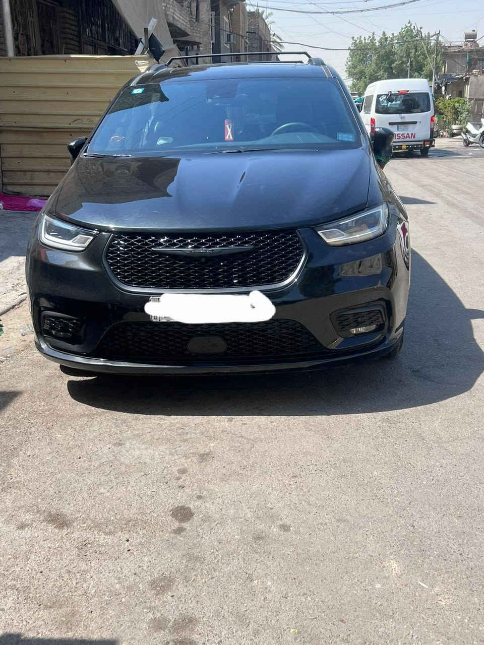 سلام عليكم

2024   CHRYSLER PACIFICA.  S بلاك توب

كرايسلر باسفيكا هايبرد - بانزين - بلك ان 

الضرر ؛؛  موضح بلصور 

 رقم الشاصي 2C4RC1S78MR500188       

اللوحه ؛؛ بغداد شهداء وكاله بنفس اليوم 

1-خمس كامرات السيارة 360

2- هندبريك بصمة 

3- تشغيل عن بعد 

4- هيترات تبريد بالكشنات 

5- رادر جانبي 

6- بيبان كهرباء ( تحكم ريمونت ) 

7- صندوق كهرباء شفط 

8- رادار امامي خلفي 

9- كشنات VIP منفصل

10- مانع انزلاق 

11- نظام ستوب بارك 

12- لايت لدالشكل الجديد 

13- تنبيه الخروج المسار 

14- شاشة كبيرة كاربلاي 

15- تبريد مركزي ثلاثة قطع 

16- تدفئه كراسي وستيرن

17- تحكم استيرن فول 

18- بردات داخلية 

19- اشاير بالمري 

20 -محرك 6 سلندر 3600 

21- كير ماوس 

22- نقطه عمياء 

23 - كشن كهرباء + خزن 

سعر السياره : 260 وبيها مجال

       مكان السياره بغداد

       ☎️ ***********
