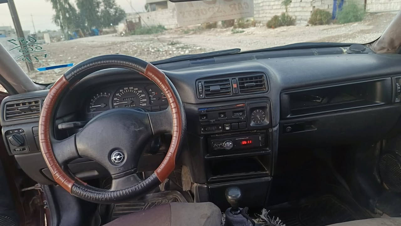سلام عليكم، اوبل فكتره 1991 حجم 20 كير و محرك شرط سنويه لل2030 سياره جاهزه من كلشي تواير صدر كهربائيات كله جديد، صبغ جماليه بدون ضربه، سعر 40 و بيها مجال
***********
سلام عليكم، اوبل فكتره 1991 حجم 20 كير و محرك شرط سنويه لل2030 سياره جاهزه من كلشي تواير صدر كهربائيات كله جديد، صبغ جماليه بدون ضربه، سعر 40 و بيها مجال
