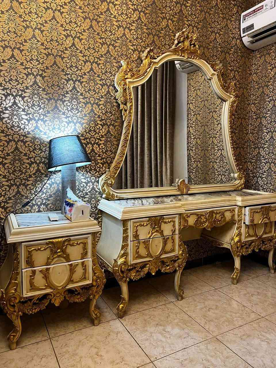 غرفه نوم 9قطع مصري مستورد من مصر مو من المحلات سعر نهائي قفل مليون وربع عنوان بغداد حي الحسين رقم بي وتساب فقط *********** اخذ سكرين للمنشور ودز وتساب
