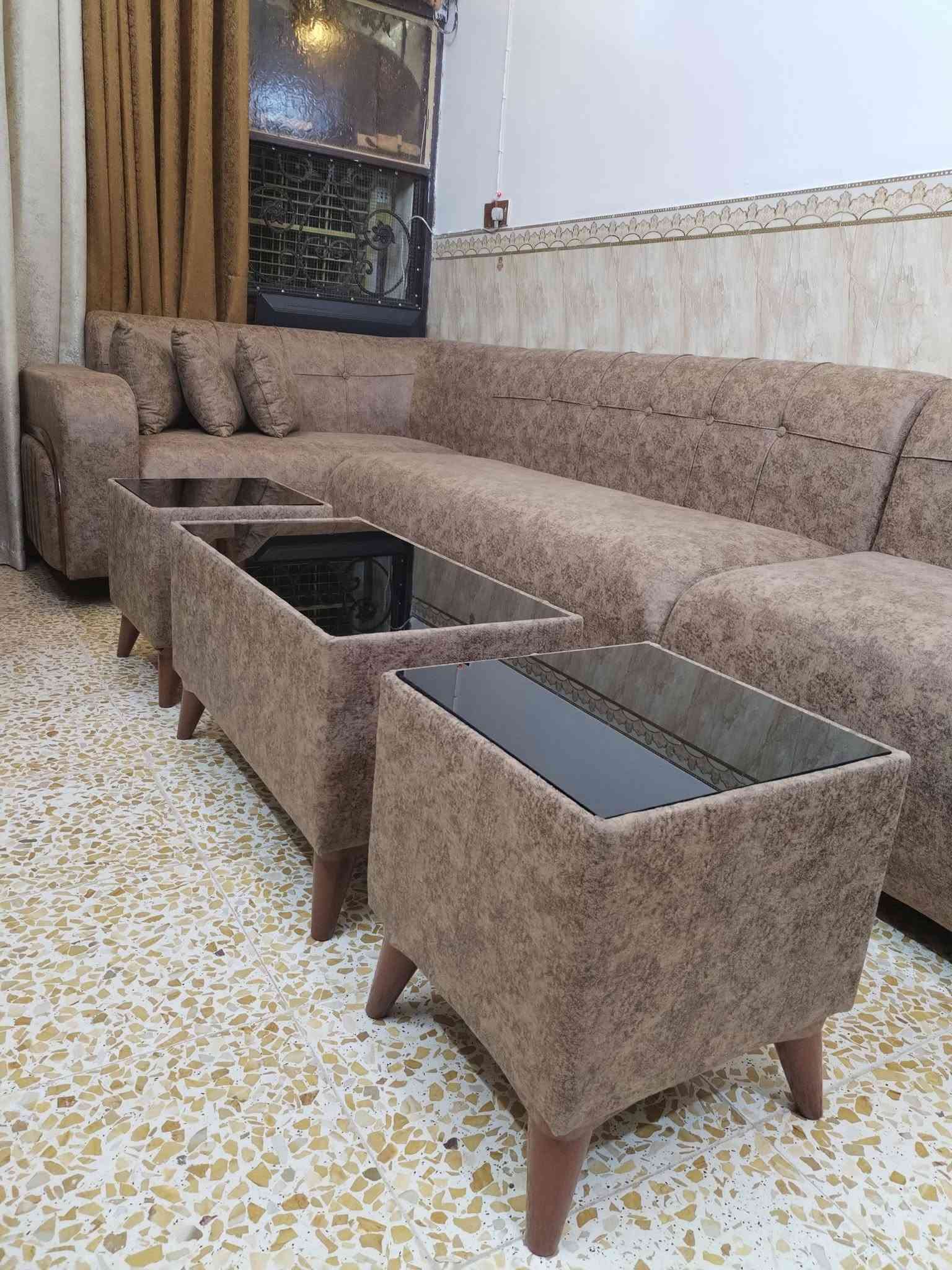 السلام عليكم اغراض نظيفه جدا للبيع المكان السريدات قرب سيطرة الشعب القديمه للأستفسار واتساب ***********
