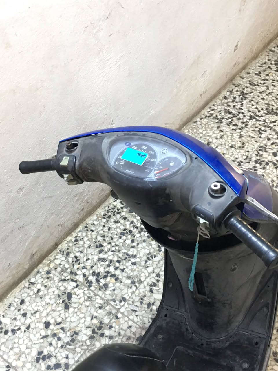 بريز • حك جهة • مجال بسيط