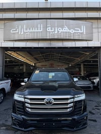 لاندكروز في اكس ار • ٢٠٢٥ • ماشي ٤٥٠ كم