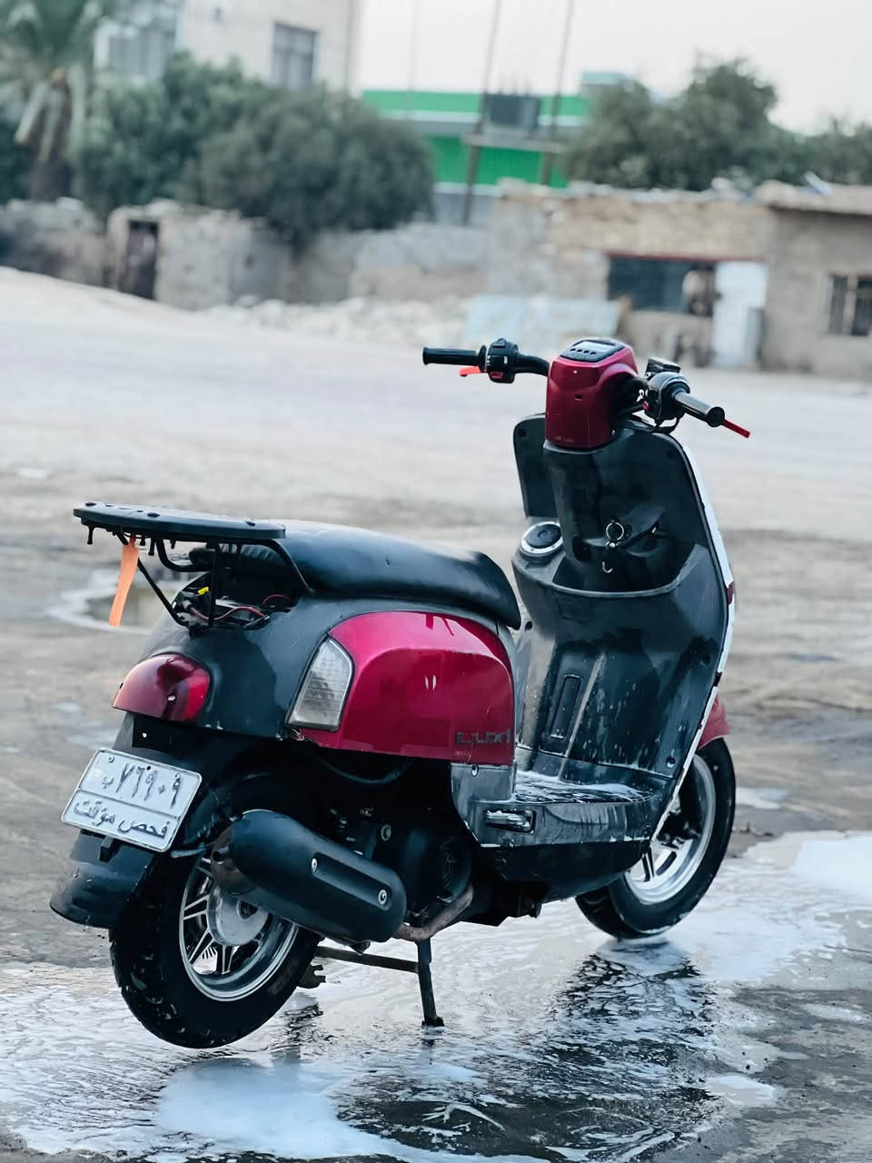 ماكس بوليس • 2009 • سلف