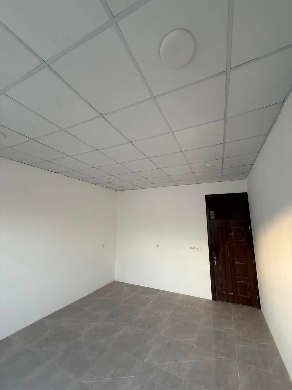 سلام عليكم بيت بناء جديد غير مسكون للبيع يحتوي علئ استقبال مطبخ صاله وغرفه نوم وحمامات دخلي وخارجي طابو زراعي سند 25 مساحه 150 بعقوبه خلف صناعه الثالثه منطقه العثمانيه بيت مرتب وسعره مناسب السعر 70 وبي مجال الشراي الاستفسار اتصل علئ الرقم 

***********
