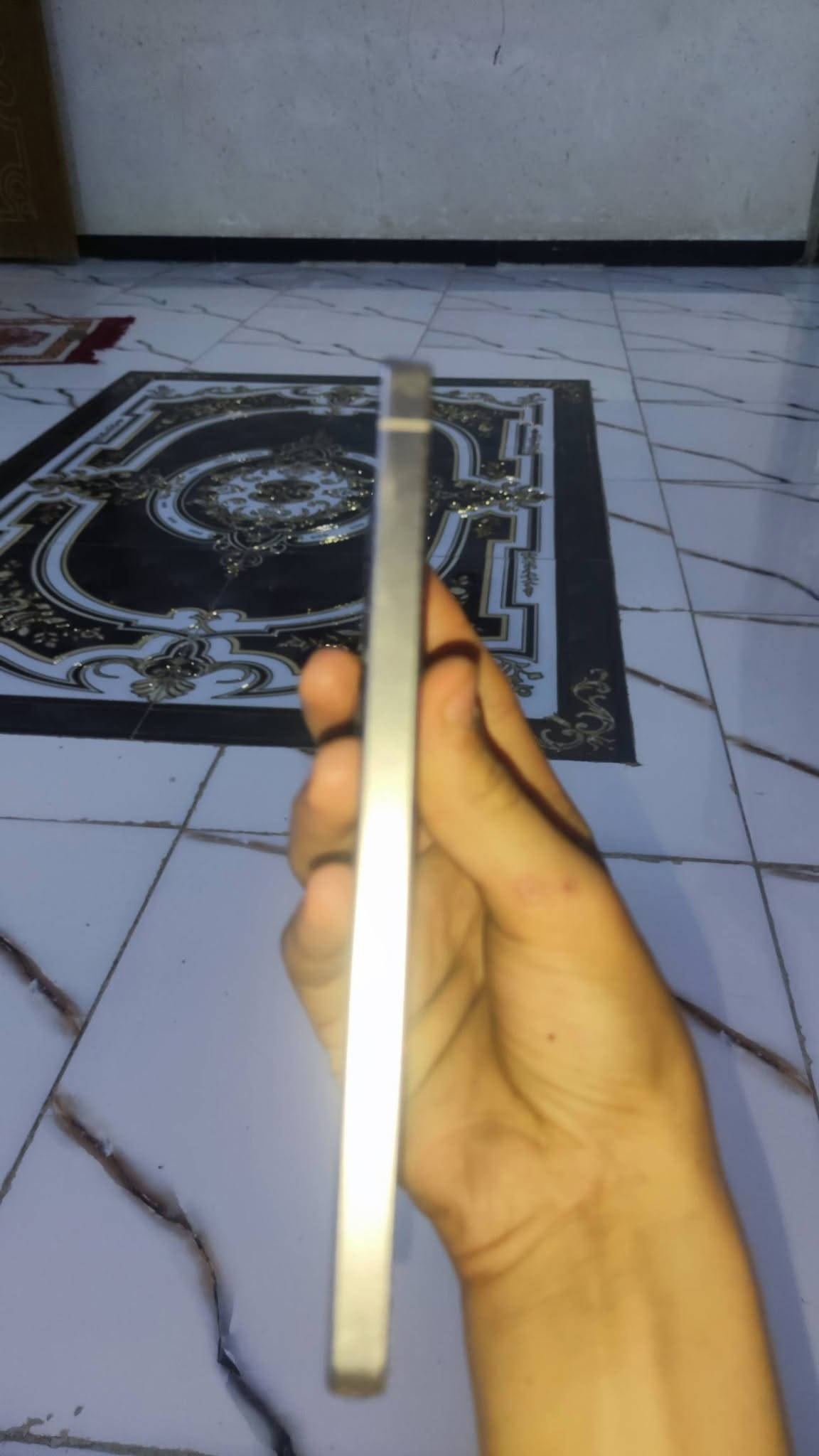سلام وعليكم موبايل اس الترا 25 موبايل مابي شي اخو جديد صالنه شهر من خذينه وبي قلم نريد مليون وبي مجال هواي والله موبايل جديد للاستفسار ***********
