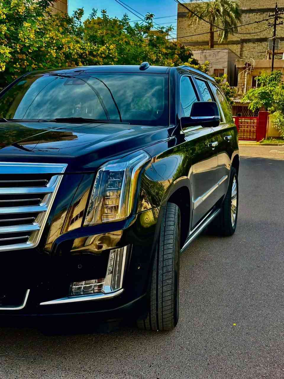 لسلام عليكم
بيع مستعجل

كاديلاك اسكاليد 2020

بلاتينيوم  خليجي وكالة المنصور جديدة 

ملاحضات بسيطه 

1-شبر بارد

2-تكحيل كارت فقط

الموصفات 

‏‎5 كاميرات

فورويل

دوسات كهرباء 

لايت زنون عالي ناصي ٥ عدسات

فتحة بالسقف

تحكم بريك 

جنطه ذكيه جلاق

رادار تحديد مسار

رادار خلفي

رادار امامي 

رادار جانبي 

كشن تدفئة وتبريد سايق وراكب

كشنات امامية تدليك

كشنات خلفية تدفئة

مري شفط 

اشارة بداخل المراية

كشنات جلد 

علامة كاديلاك ضوئية بالدعامية الخلفية

الكشنات كهرباء 

ذاكرة ميموري ستيرن وكشن

قاصه 

ويل 22

بااختصار السيارة فول للاخير 

ماشية  90 حقيقي 

السيارة رقم بغداد باسمي 

                                                               ***********  

السعر 375 قفل 

مراوس حسب القناعه
