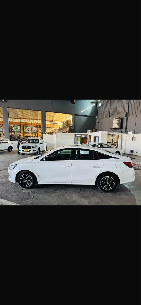 Mg-gt 
2024 
Full mwasafat 
44.000km 
102$ أربيل, العراق
