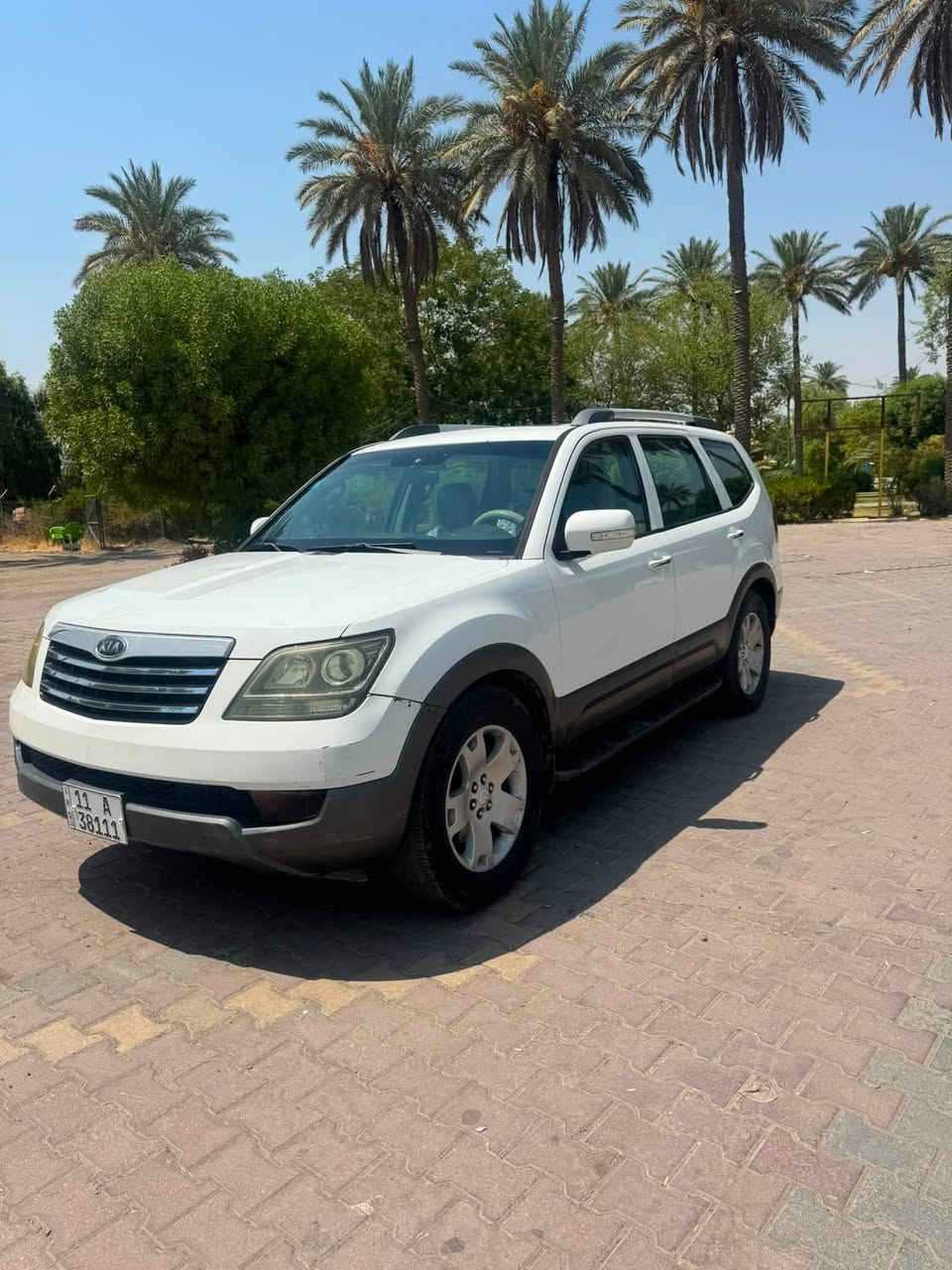 السلام عليكم 
موهافي خليجي موديل 2009 رقم بغداد فول مواصفات 1/1 
كفاله عامه من الصبغ والتبديل والبارد 
بصمه تشغيل وبيبان 
تبريد ٣ قطع 
فور ويل 
كشنات كهرباء 
فتحة سقف 
شاشه وكاميرا 
تحكم ستيرن 
جنطه شفط 
ويل 18 
مري شفط 
ماشيه 185الف حقيقي 
سعرها 123 ورقه وبيها شي بسيط مكانها بغداد الكاظمية جكوك 
رقم الهاتف ***********
