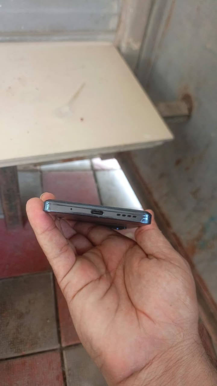 للبيع جهاز انفنكس هوت ٤٠ذاكره ٢٥٦
سعر ١٦٠بلادي مامفتوح***********
