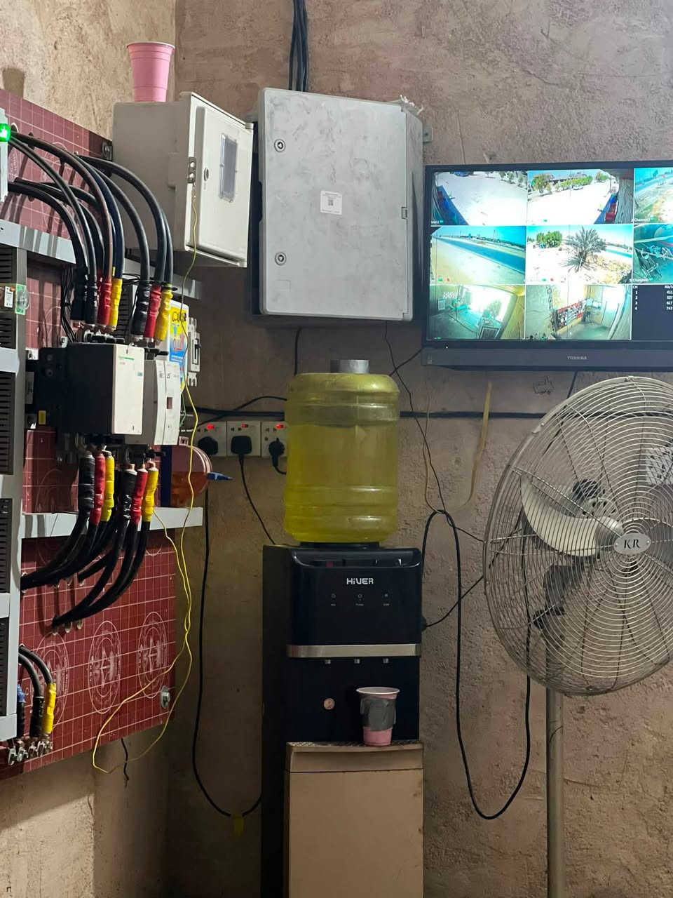 سلام عليكم اخوان موقع للبيع مولدات سكانيا 113 /300 kV عدد 2 حصت كاز مسجلات موقع جديد الكاع مجانن نظام كابينات عدد 8كابينات بايع أمبيرات 1300  المكان واسط الصويرة ناحيه سيد الشهداء منطقة التنميةالستفسار علئ الرقم *********** أحمد
*********** شهاب
