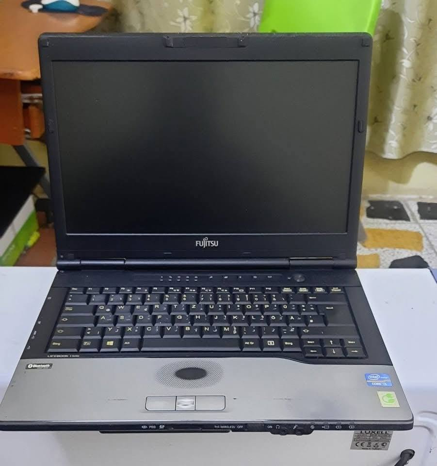متوفر حاسبات متنوعه لابتوب pc اول ان ون وقطع غيار للطلب والاستفسار *********** واتساب عمارة, ميسان
