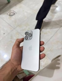 آيفون ١٥ برو ماكس • ٢٥٦ • ٩٩٪