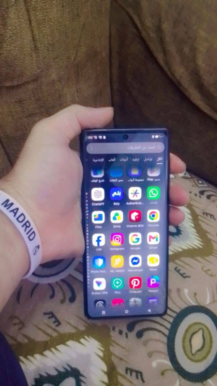 جهاز Infinix Hot 50 pro
وياه كل ملحقاتة سماعة وكارتونة وشاحنة
بس وكع مني وشاشة صار بيها فطر بس ميحتاج تبدلها شغال طبيعي
ببجي يشغل 90 فريم وسريع ب استخدام
السعر 120 الف مكاني بغداد البياع
*********** واتساب
