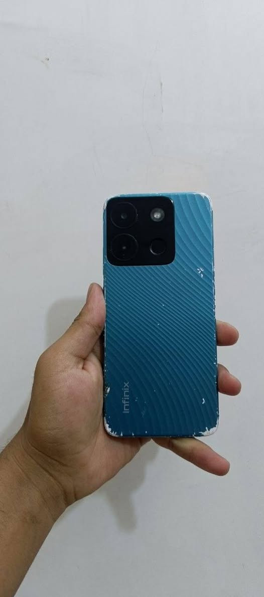 📱 للبيع — انفنكس سمارت 7 بلس
انفنكس سمارت 7 بلس الجهاز نظيف جداً وبدون أي أعطال مستبدل شاشه احسن نوعيه 
🔹 المواصفات:
• رام 4 + 3 (رام موسّعة) يعني المجموع 7GB
• ذاكرة 64GB
• بطارية 6000MA ممتازة وأداء سلس
السعر 39 الف فقط ب38ميرهم 
***********
