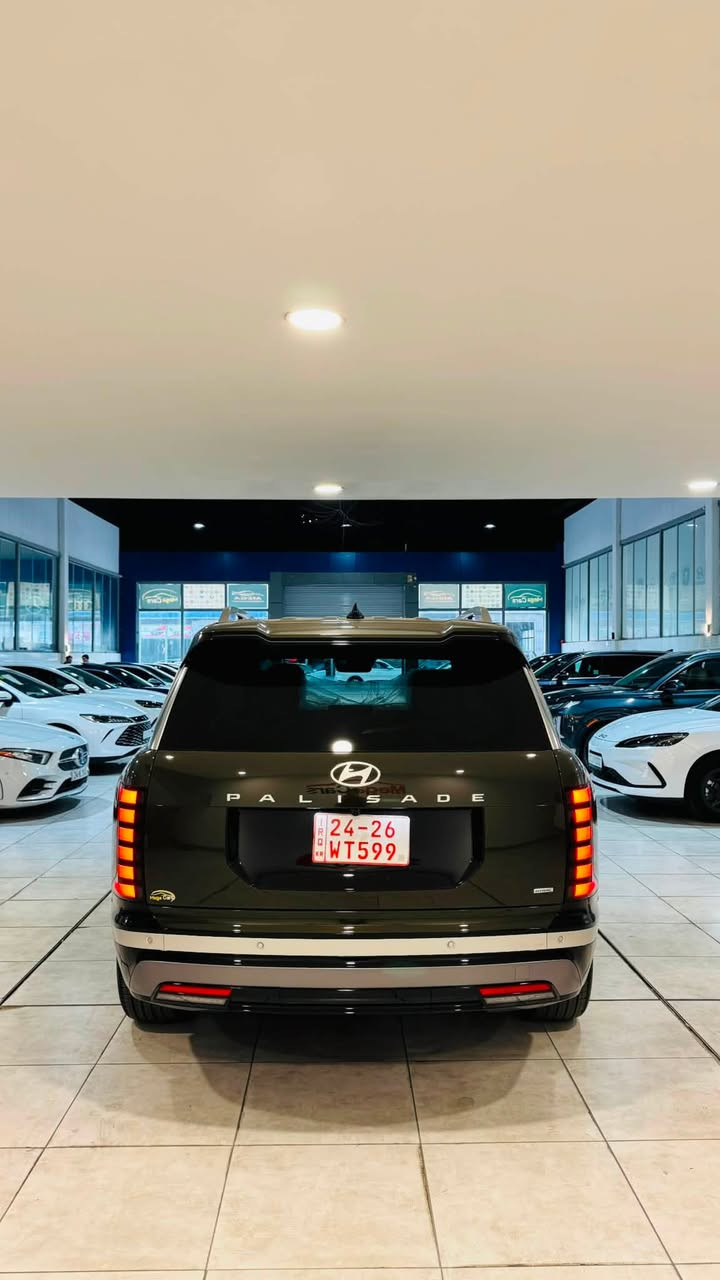 ‎القطعة الوحيدة من نوعها في العراق 🔥
ONE OF ONE 🇮🇶🔥 
باليسيد فئة Limited موديل 2026 (وارد امريكي) صفر كيلو كلين تايتل حقيقي 💯 بدون صبغ بدون تعديل بدون اي ملاحظة كفالة عامة استيراد خاص ‼️

المحرك: 3.5L V6 بنزين تنفس طبيعي 

 أبرز المواصفات : 
*بصمة 
*كاميرات محيطية 360 درجة 
*دبل فتحة بالسقف 
*بردات خلفية 
*سستم صوت  Bose Premium Audio
*شاشة وسطية: 12.3 إنش مع Navigation
*عدادت الكترونية 
*تدفى وتبريد كشنات امامية وخلفية وسبعة راكب تدفى 
*تدفى بالستيرن 
*صندوق كهرب 
*كشنات جلد 
*خزن كشنات 
*إضاءات داخلية متغيرة 
*شحن لاسلكي 
Auto Hold *

مع كامل ملحقات السيارات كتالوكات وجنطة عدة 
السيارة احلى من الصور بعد واختها بالعراق ماكو 

السيارة مكانها دهوك معارض الجديدة 

للاستفسار الاتصال على الرقم 

***********
