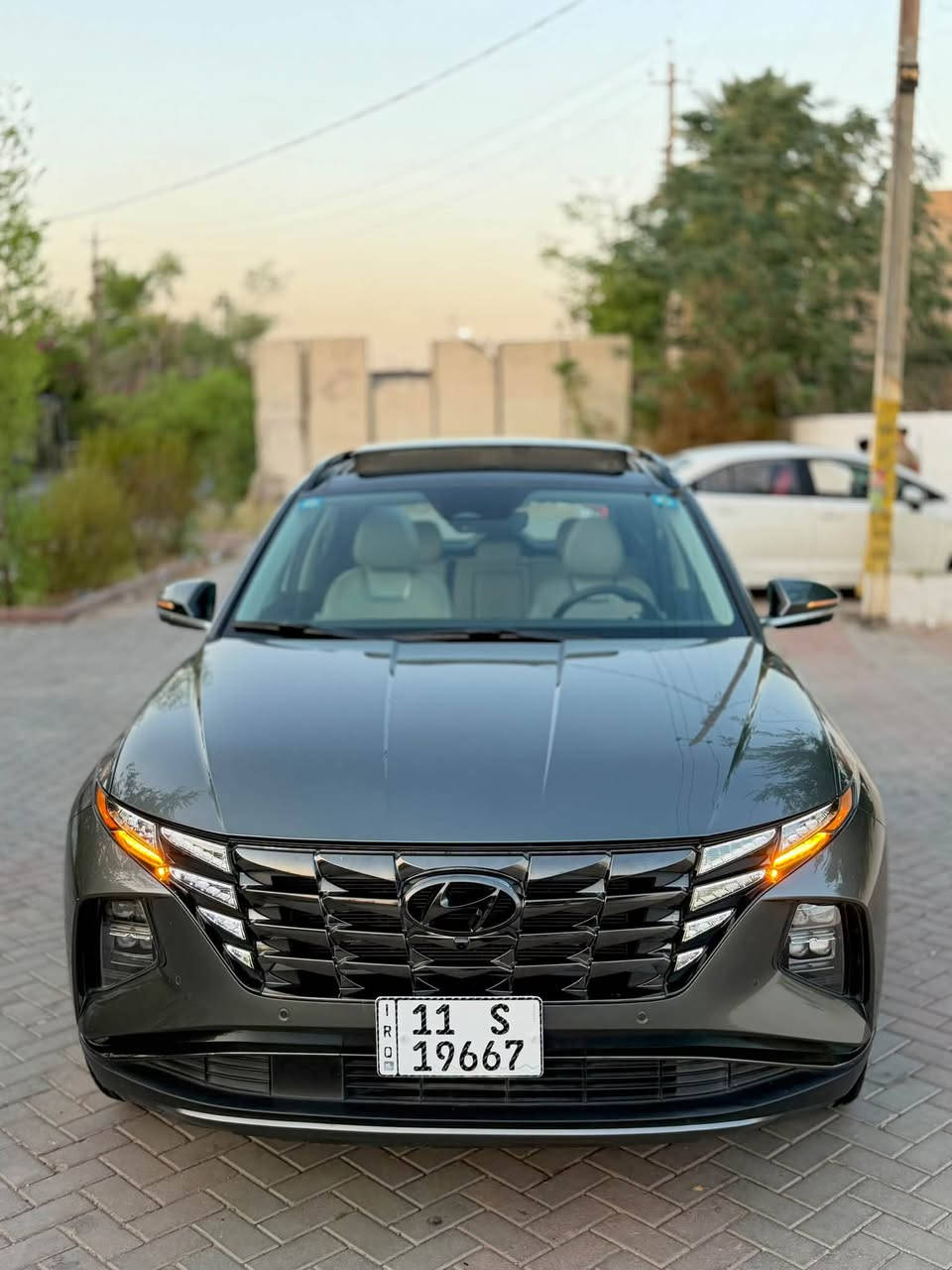 توسان 2022 Vibزيتوني امريكي 💚فول مواصفات أعلى فئه بالمواصفات كلين سياره (وضع شركه بدون صبغ )

  هزه جديده رقم جديد بأسمي تحويل ثاني يوم 
محرك 2500 
كير محرك صدر تبريد مكفولات 
سياره جديده بمعنى الكلمه بوضع الشركه برغي مابيها نقص 
حجر بيئه بلادي
 
مواصفات 1/1 أعلى فئه بالمواصفات
تقدم وترجع بريمونت 
قماره بانوراما 
بصمه تشغيل +تشغيل عن بعد 
5 كامرات 360 درجه 
كشنات خزن ميموري 
كشنات جلد كشنات تدفئه تبريد أمامي وخلفي 
كشنات كهرباء الجهتين
أشاير بالمري 
أستيرن جلد +ستيرن تدفئه 
شفتات أستيرن 
رادارات بالمري جانبي خلفي رادار أمامي خلفي توقف ذاتي عند ألأقتراب مسار خطي سياقه ذاتيه رادارات كل جوانب 
كير دكم لمس
سايد بريك بصمه أوتو هولد 
شاشه دجتل إلكتروني 
كامرات تشتغل بدشبول 
شاشه كبيره لمس مع نظام خرائط GPS 
صندوق ذكي يفتح عند ألأقتراب بصمه كهرباء 
سستم صوت  سماعات دمام BOSE
أنظمه قياده متعدده سمارت ونورمال وسبورت sport
شاحن موبايل واير ليس 
فول تحكم أستيرن اربع جهات بلوتوث حاكيه واي فاي كار بلي 
لد أمامي خلفي أضائه مع دوران ألستيرن 
مازدات أصليات زنون ثلجي بلادي بكلايت خلفي لد 
دخول ذكي عند ألأقتراب 
ويل كب كروم مع تخم تاير جديد هواي مواصفات بيها بعد مكاني بغداد الكرخ ***********
السعر 188مجال بسيط

