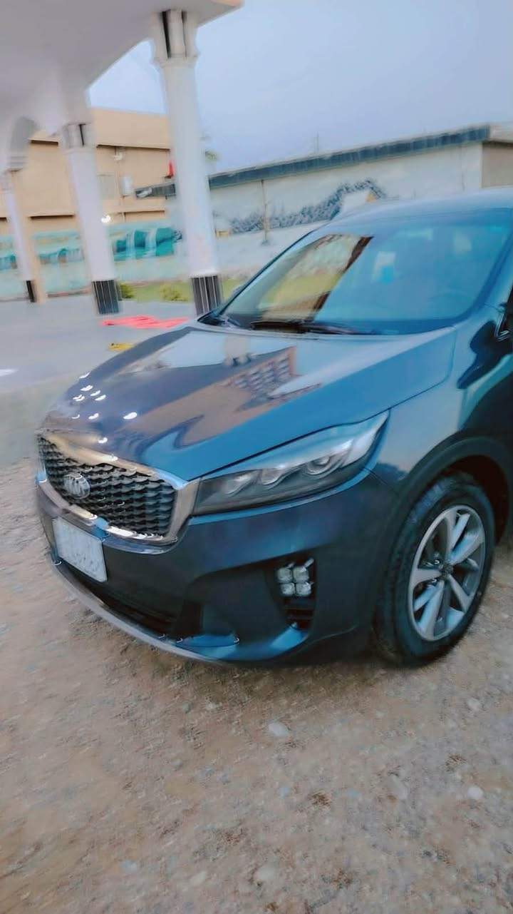 السلام عليكم 
للبيع كيا سورنتو 2019 فئه EX امريكي رقم بغداد انكليزي بسمي السياره حادثها بامريكا دعاميه اماميه فقط وبيها رش بابين كلير فقط من امريكا بدون اي دواخل بدون حادث وصور الحادث بالمنشور
 السياره مكينه 6 سلندر بلاديه ماشيه 35 ميل حقيقي ميه بالميه السياره جديده كلش مواصفات بصمه سبعه راكب ثلاث قطع تبريد كشنات جلد+كهرباء+تدفئه جنطه كهرباء ⚡️ كيجات دي جي تل ترحيب السياره كلش نضيفه وبلاديه وبالعافيه ع صاحب النصيب مكانها بغداد الكرخ سعرها 173 وبيها مجال حك الجيه للاستفسار اتصل ع صاحبها اني مكلف بالنشر وتحياتي للجميع
((***********))+بي واتساب
