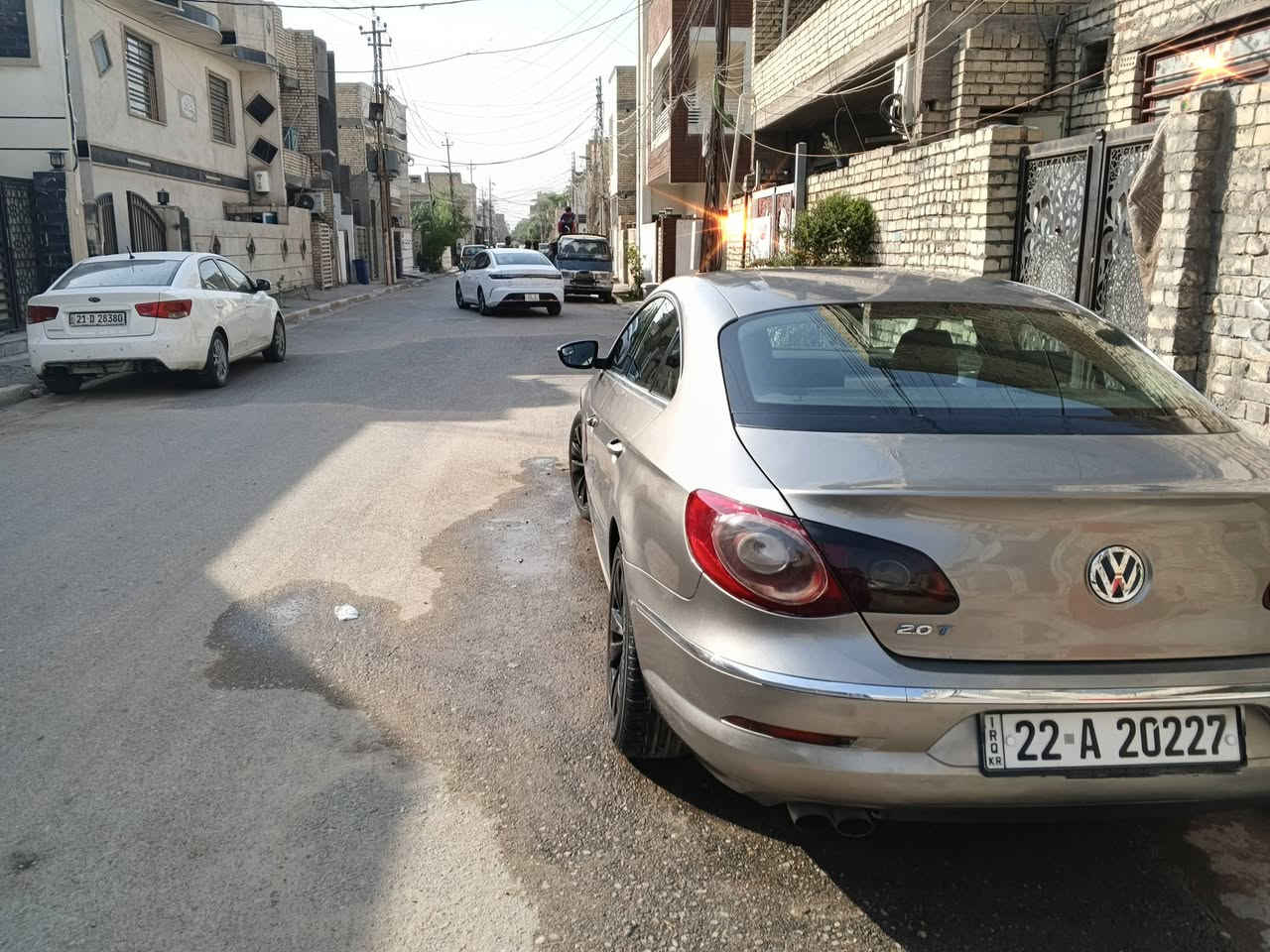 السلام عليكم للبيع او مراوس باصات سي سي موديل 2009 فول مواصفات من عدا الفتحه تبريد ثلج كهربايات شغاله الكير جديد تخم تايرات جديد صدر جديد السيارة لا ضربة وال صبغ فقط صبغ قليل بالبنيد فقط الكور مو زين يرادلها كور السعر50 ورقة وانزل من السعر فلوس الكور مكان بغداد رقم اربيل تريد وكاله او تحويل ***********
