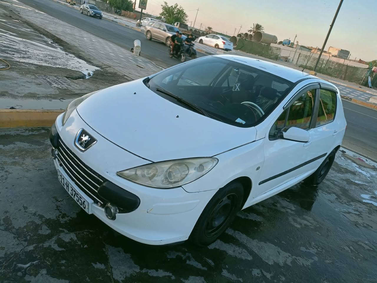 بيجو فرنسي موديل ٢٠٠٦ جاهزه السياره من كلشي كير محرك تبريد صدر بدون حادث بيه رشات صبغ 
السعر ٤٨
للإستفسار ***********وبيه مجال قليل الشراي ايخابر مامتواجد عل فيس
