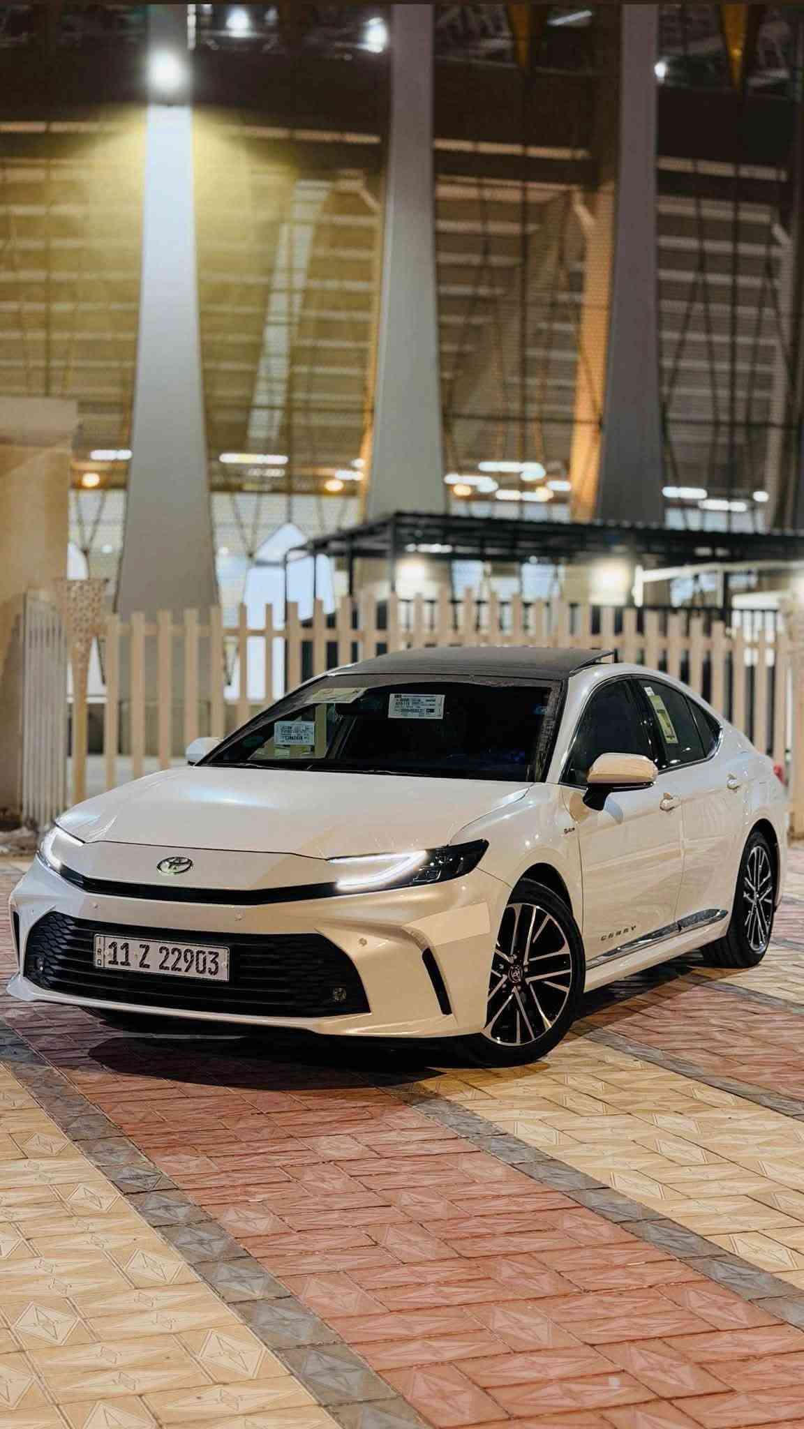 كامري LE • ٢٠٢٥ • هايبرد