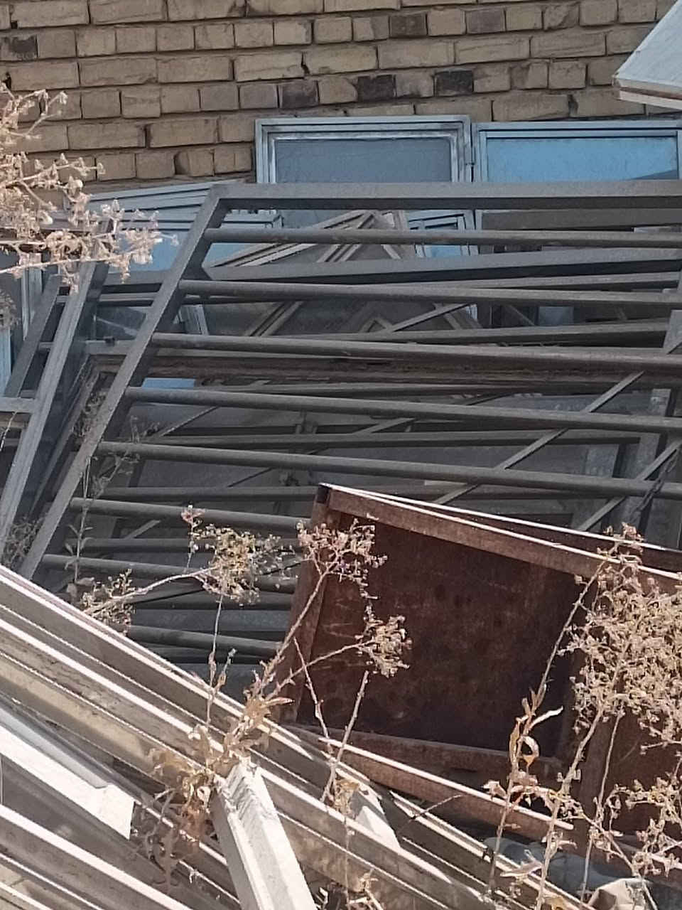 النجف قرية الغدير الزراعي ***********
