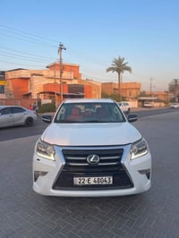 لكزز للبيع موديل 2015للبيع سياره  فول موصفات  واحد ع واحد   بنيد مالته...
