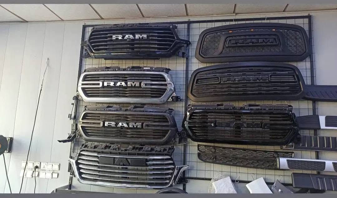 متوفر في مركز كماليات رام جميع قطع غيار وإكسسوارات سيارات RAM
✅ أصلية
✅ بديلة
✅ خيارات متعددة حسب موديل سيارتك
غطاء بدي تسكيره - دوسات جانبية - جنح - واقيات طين - مطريات - شباك امامي - بروجكترات - محجر
📍 البصرة – الأبلة، قرب جامع السيد علي
📲 للاستفسار: دايركت أو واتساب
***********
مركز كماليات رام | RAM ACCESSORIES
