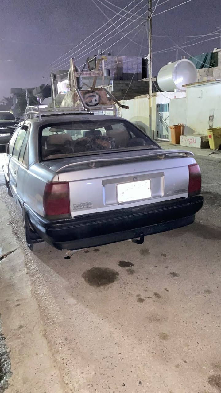 عندي اوميجا رقم كركوك سنويه عاج للبيع والسعر 22 بمجال قليل والسياره نظيفه حيل وهذا رقم وهذا رقم موبايلي ***********@
