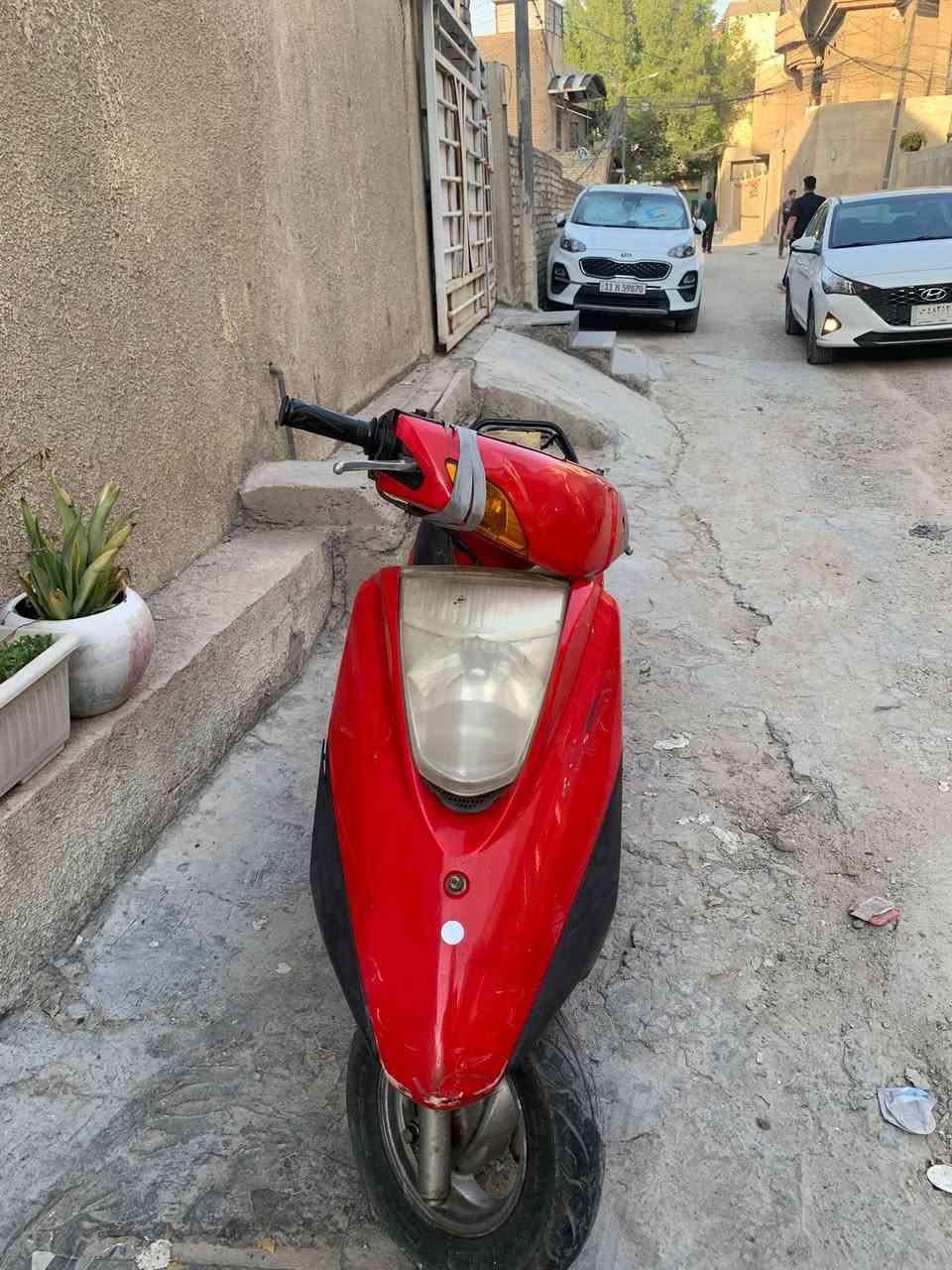 دراجه ابريز البيع دراجه لاطشه مكينه كوم حديد 200 بغداد لاسكان ***********

