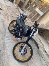 قفاز كاويار • ٣٠٠cc • ٢٠٢٦