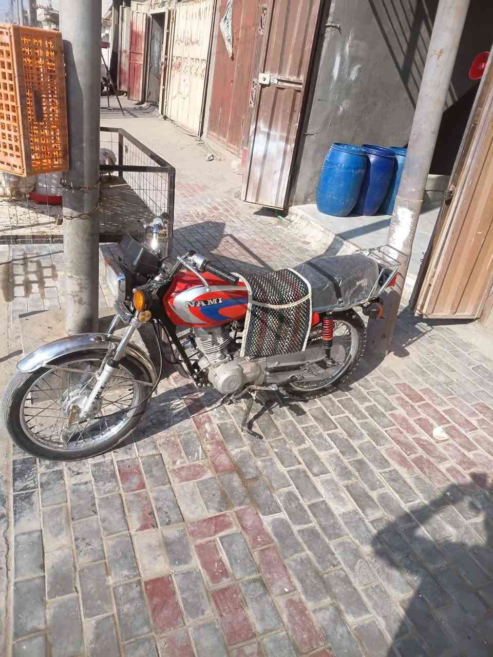 اربعه كير • سكنار • اوراق