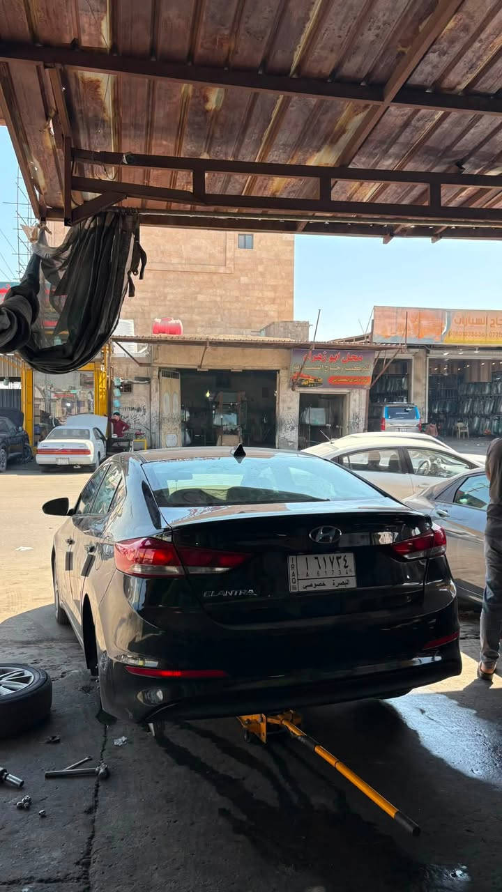 سلام و عليكم  النترا للبيع مكينه 2.0 دوش كير AT سياره حداده جديده تبريد جديد و سياره ما ناقصها شي 
السعر95 و بي مجال 
الشري يجي وتساب 
وتساب فقط
*********** 
رصيد فقط

***********
