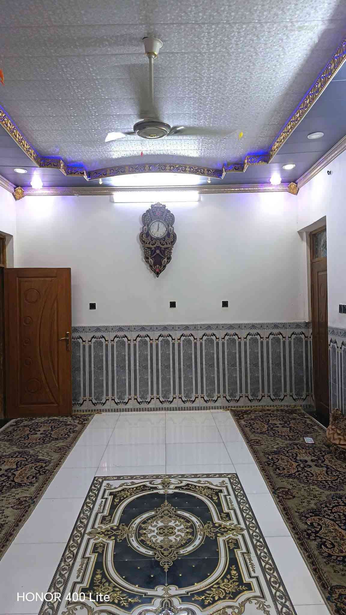 السلام عليكم ورحمة الله وبركاته يوجد الدينا
بيت للبيع زراعي سند 25 مرقم بالبيديه وجاهز بي معاملة تطويب الموقع قضاء الدغاره حي الشهداء قرب مدرسة الدغارة الابتدائية للبنين خلف دكتور حسن
المساحة 240متر  يحتوى
على غرفتين نوم وصالة  واستقبال مطبخ وصحيات خارجية وصحيات داخلية حديقه كراج الأساس كونكريت مسلح السقف عكاده طابص واحد 

ألاتصال عله الرقم ***********
