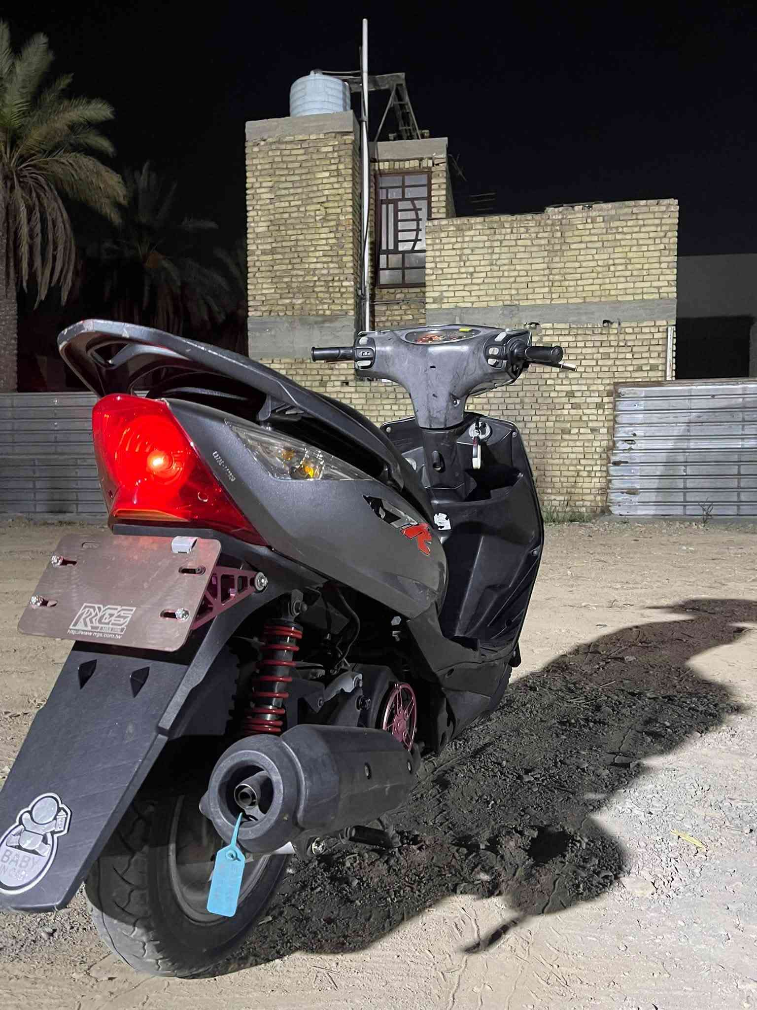 سلام عليكم 👋🏽
دراجه ماكس ثعلب دراجه رمبه ماصارله هواي من نازله كله بلاد وبيه تزويد اشياء بسيطه دراجه خير من الله سلف كابريتر كله بلادي كفرات ختم واحد وبلاد دراجه تخبل شلعه ومعدل شك الكاع ,العنوان حي اور السعر 950 وبيه مجال حك جيه رقم الموبايل ***********
