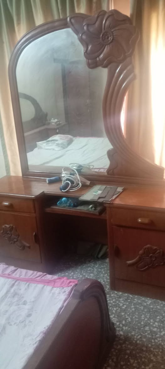 اثاث بيت للبيع
الموقع شارع العسل خلف الشارقه
*********** واتس اب
