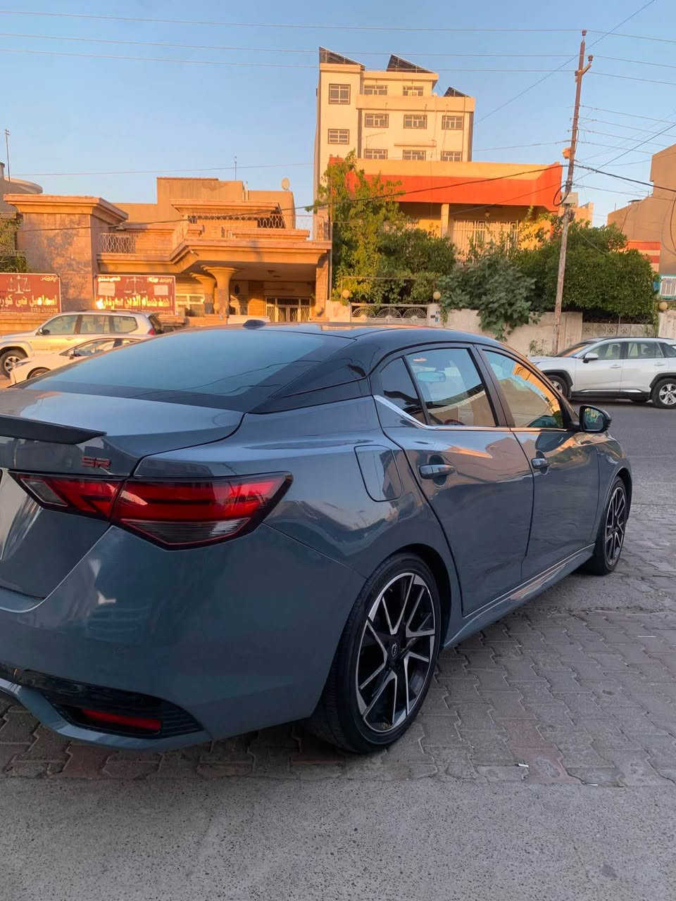 Nissan Sentra 2024 SR 
سندوق و چاملغ سبوغ 
جەمپێکی پشتی هەیە 
بێ ئێرباگ
مەکینەی V4 ی ٢.٠ کەپس 
رەقەم هەولێر سەنەوی نوێیە 
١٥ هەزار میل رۆیشتییە 
مواسفات SR 

نرخی ١٥٥ وەرەقە و مەجال
***********📞 أربيل, العراق
