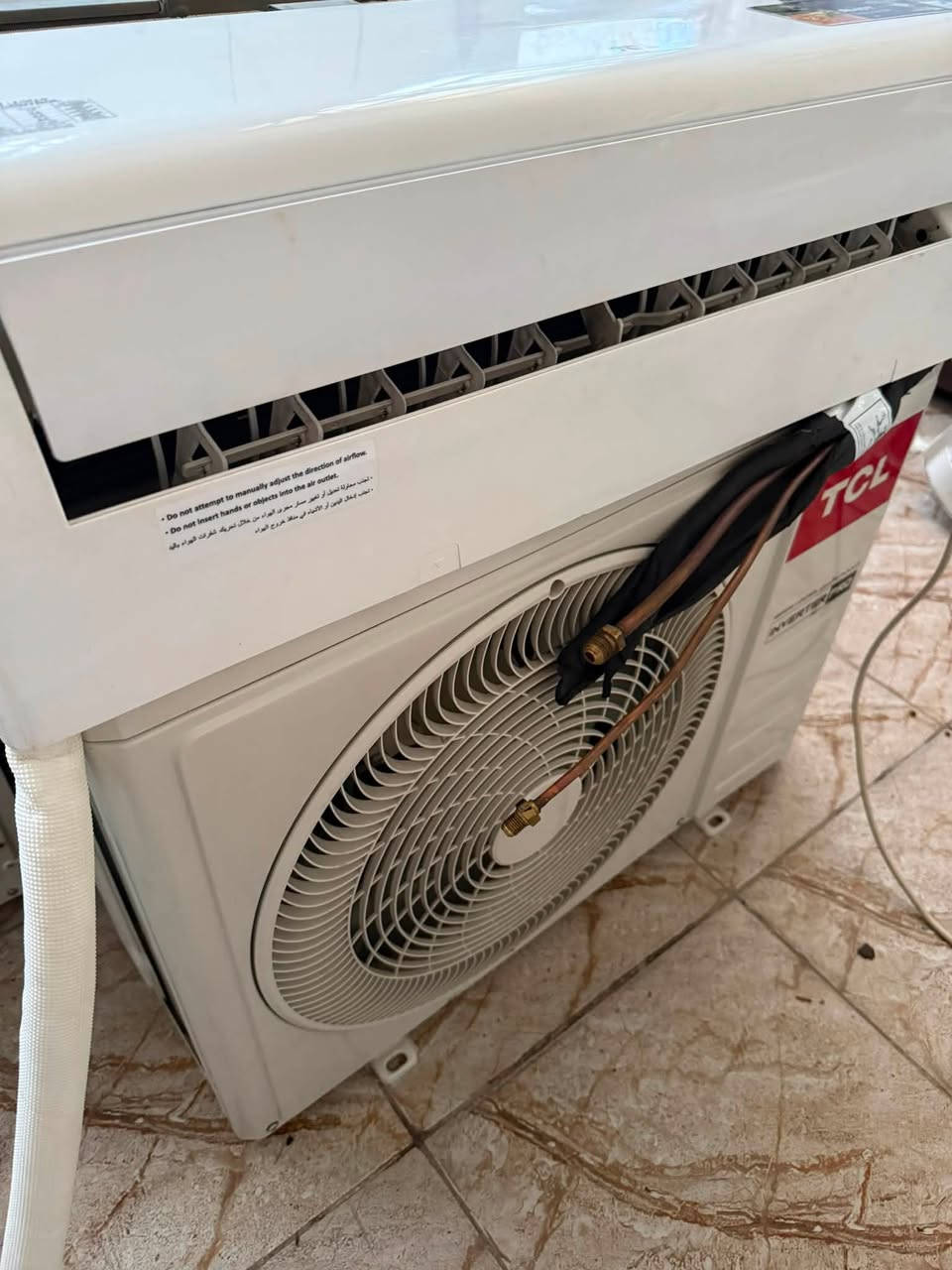 السلام عليكم
سبلت TCL. واحد طن بلادي 

انفيرتر تحكم امبيريه 

كامل مكمل بوري ورمونت وبليته تاخذ كبل تشد 

مكاني بغداد سبع ابكار 

الشراي يتصل ***********
