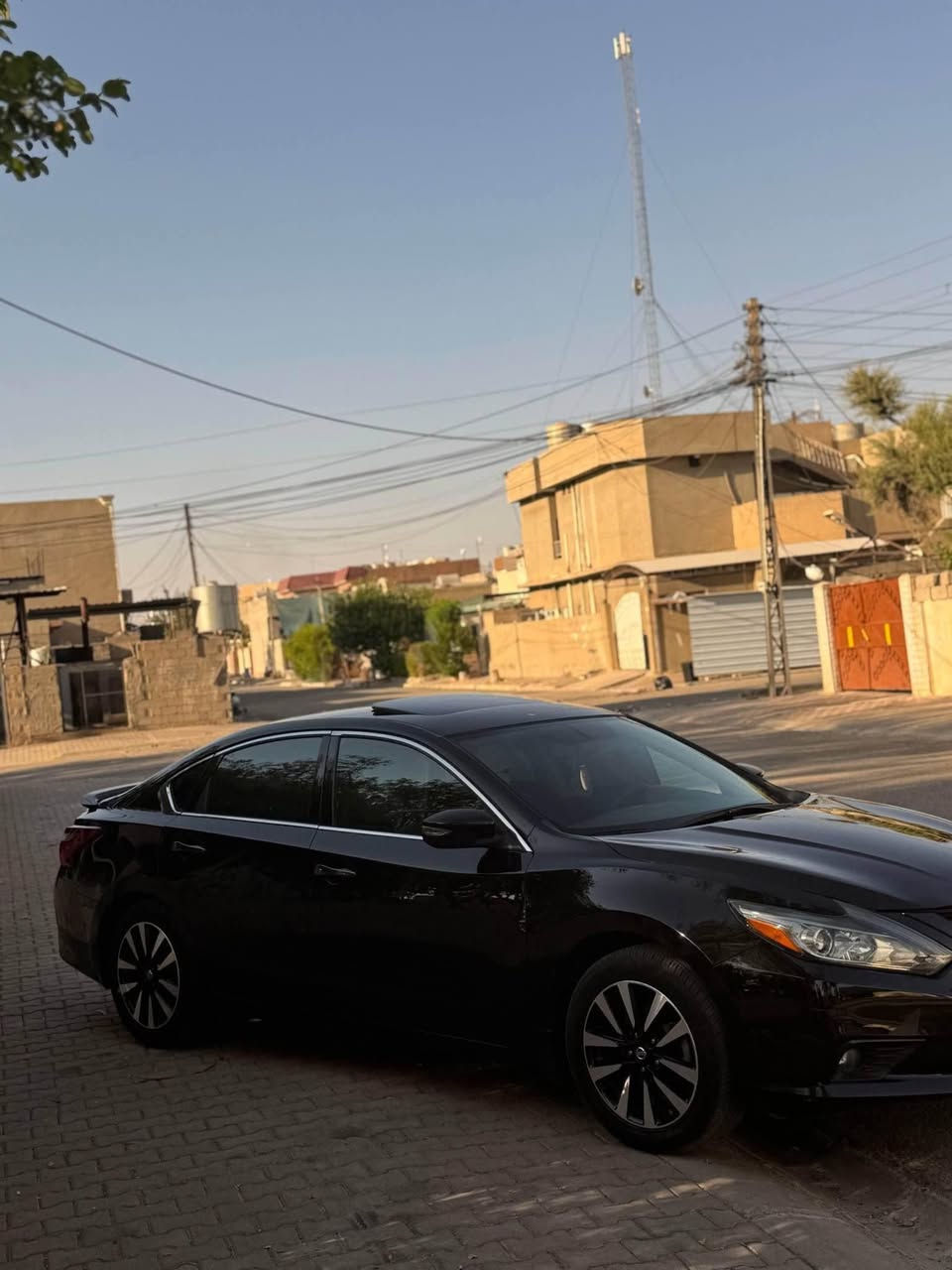 التيما ٢٠١٨ sl فول مواصفات سلايد كشن جلد هيتر كهربائي ستيرن هيتر شاشة و كاميرة كربلي بلادي تحكمات ستيرن ماشية ٨٨ميل رقم سنوية جديد بسمي  بيها قطتعتين صبخ بدون دواخل سعر ١٢٢ بيها مجال للطيبين مكان كركوك ***********
***********واتسئاپ كركوك, العراق

