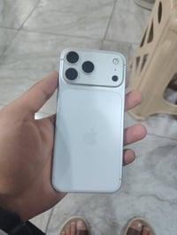 آيفون ١٧ برو ماكس • ٢٥٦ • بطارية ٩٩٪