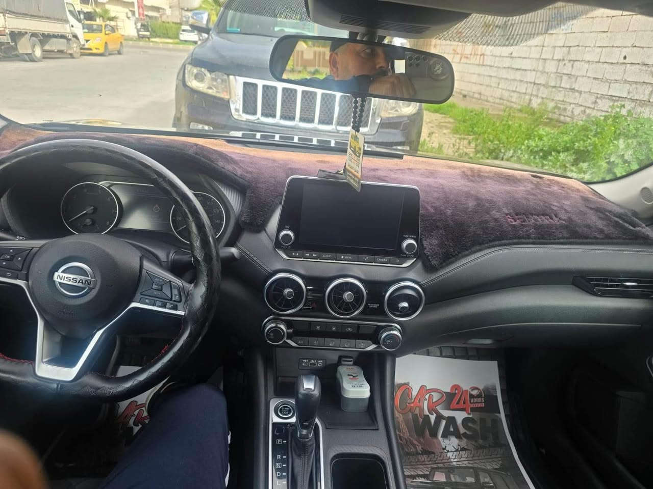نيسان سنترا موديل ٢٣ حادثها كلش بسيط بابين مبدل بلاد وجملخ خلفي  بل خارج وصندوق بجم كبس بدًون دواخل يدون ايرباك
السعر بلاش 122 وبي مجال 
الاتصال على *********** كركوك, العراق

