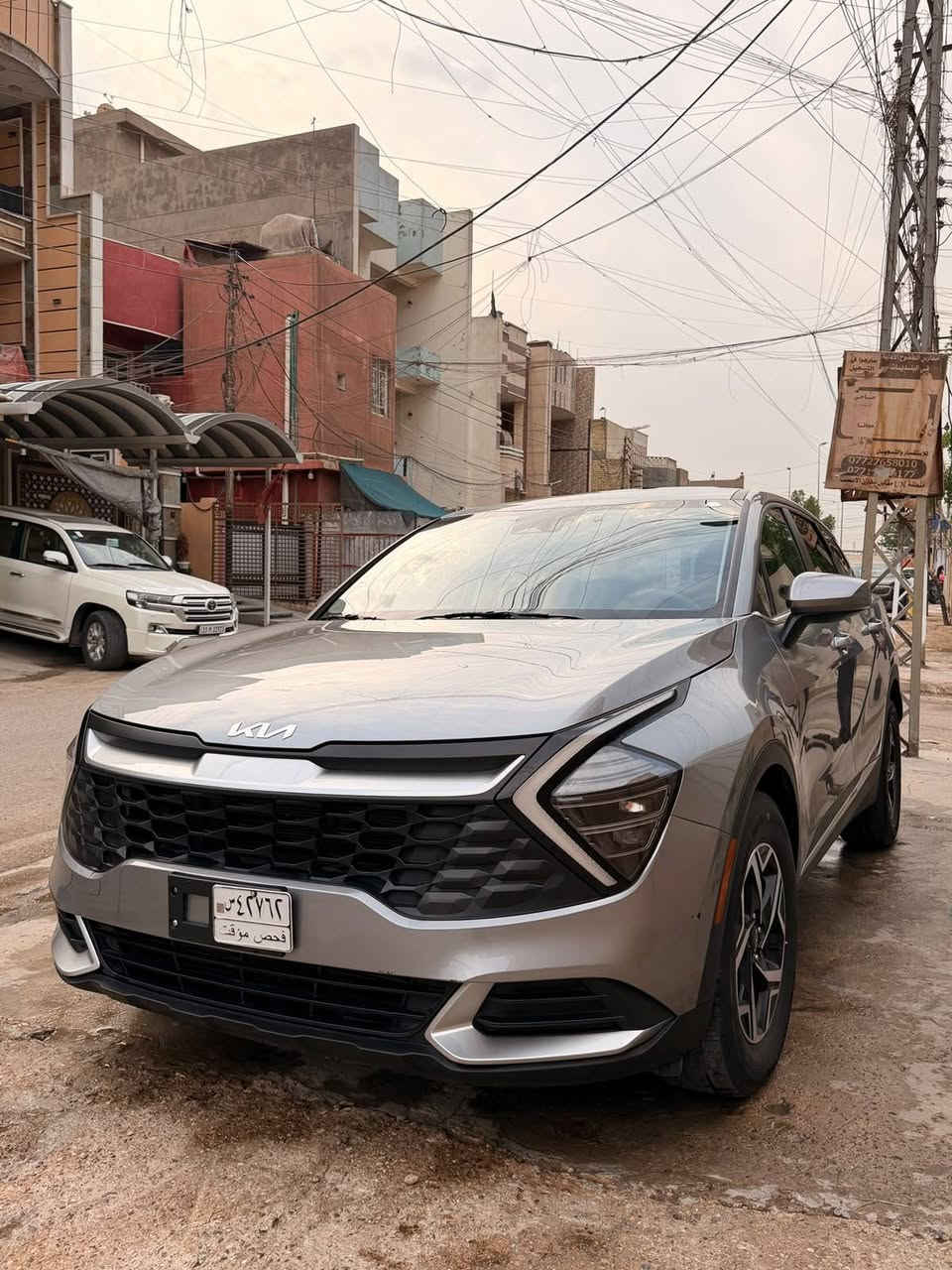 🚘 للبيع Kia Sportage 2024 LX
🇺🇸 وارد أمريكي
🔹 موديل: 2024
🔹 الفئة: LX
🔹 المحرك: 2.5 لتر
🔹 4 سلندر
🔹 قير أوتوماتيك 8 سرعات
🔹 دفع أمامي
🔹 كاميرا خلفية
🔹 شاشة
🔹 Apple CarPlay / Android Auto
🔹 ماشيه 40 الف
🔹 مثبت سرعة
🔹 أنظمة أمان ومساعدة بالقيادة
📸 صور الحادث مرفقة

📍 الموقع: بغداد

📞 للتواصل ***********
