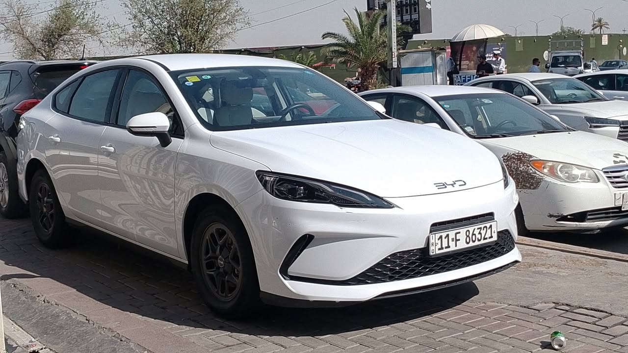 السلام عليكم 
بيوايدي سئل فايف
مكفول كفاله عامه 
فول مواصفات 
رقم بغداد نكليزي سنويا جديد تحويل ثاني 
سعار 20مليون نص بي مجال العنوان بغداد بلديات نتصل وتدلل

***********
