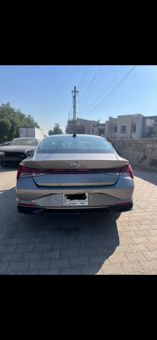 النترا لمتد فول الفول 2022
رقم بغداد
مواصفات بصمه مع قياده ذاتيه مع ٣ انضمه قياده
فتحة 
شاشة ديجيتال مع ليد الدشبول
كشنات جلد وتدفئه
تشغلين عن بعد
رادرات امامي وخلفي
وحساسات ٣٦٠ درجة
بقيه مواصفات لمتد المعروفه 
ماشيه 55 الف ميل
ضرر امريكا ربع البنيد وربع جاملغ تصليحهم بارد 
بدون صبغ وبدون اي شي فقط بارد 
حادث بالمنشور ( كلش حلو حادثها )
عنوان بغداد
رقم ***********
سعر 155وبيه مجال
