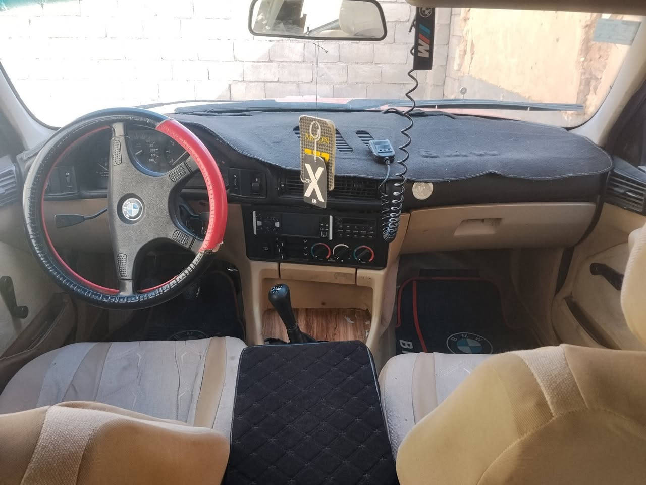 مكلف بل نشر خابر صاحبهه بي ام موديل 90 حجم 520 محرك نفخ كير عادي شرط سنويه عظم لل 2029 رقم الماني نينوي شرط التحويل طخم نضيف  تاير نضيف وايرمنيه كلهه شقاله عالي ناصي لاطخه ولا دعم مشرح تكم فقط 
السعر 34 وبي مجال بسيط 
***********
***********
