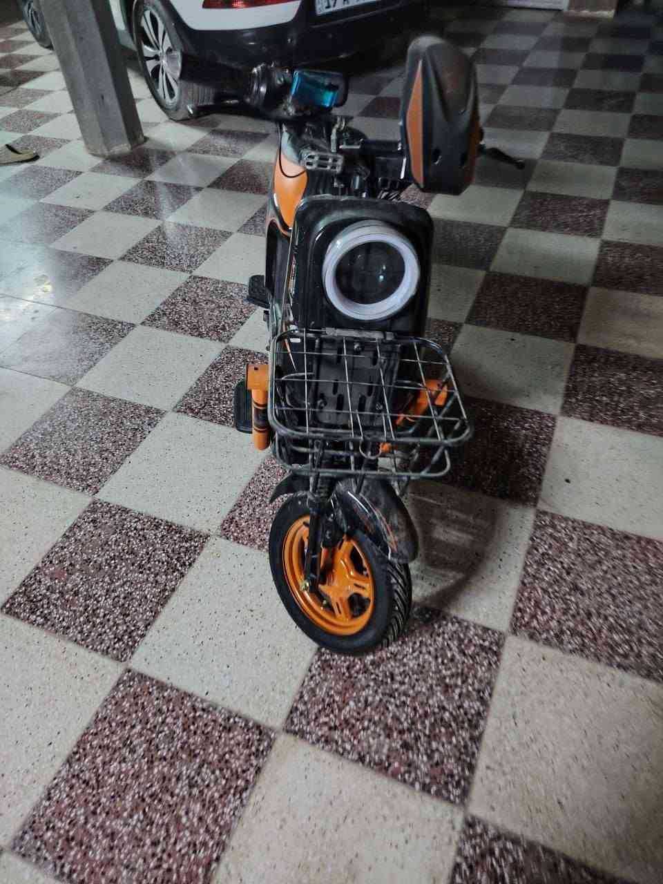 R9 • نضافه • مستخدمه شهر