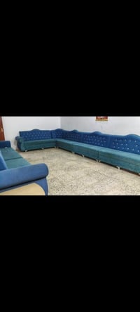 ديوان • ٣٥ مقعد • مفصل قبل سنة