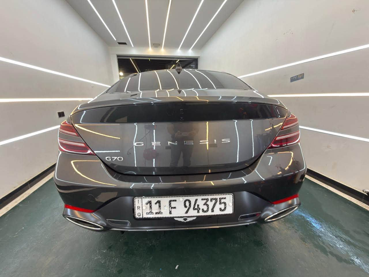 🔴Genesis g70 2025.
🔴 المسافه:المقطوعة : 9000  ميل.

🔴الفئه: ادفانس تو ويل (دفع خلفي) 

🔴حجم المحرك :2.5L turbo

🔴لوحة السيارة :بغداد (باسم البائع)

🔴الون : رصاصي + دواخل بيجي 

🔴حادث السيارة :بنيد راجع بارد بدون تبديل او صبغ او فتح

🔴المواصفات:

- 5 وضعيات قيادة (eco- normal-sport-sport plus- costume)  

- لانج كونترول

Auto Hold -

- شاشة كبيرة

- كشنات امامي تدفئة تبريد 

- كشنات كهربائية + ميموري

- تدفئة ستيرن

- ستيرن كهرباء

- كامرات ٣٦٠ درجة

- حساسات امامي خلفي

- سقف كنتارا

- بريكات برمبو ٦ بستم بلادي

- جامات اوتماتيك 

- سايد بريك كهربائي بصمه

-تبريد قطعتين 

- رادارات امامي وخلفي وجانبي

- نظام تحديد المسار

- مري شفط +اشارة + تعتيم

- لايتات LED امامي خلفي

- دخول ذكي مع انارة ترحيب

- قيادة ذاتية

- تحديد مسار + مثبت سرعة تفاعلي يدوس بريك ويمشي تلقائي

🔴للتواصل:***********

متوفر واتس اب او اتصال

— في ‏‏بغداد‏‏.
