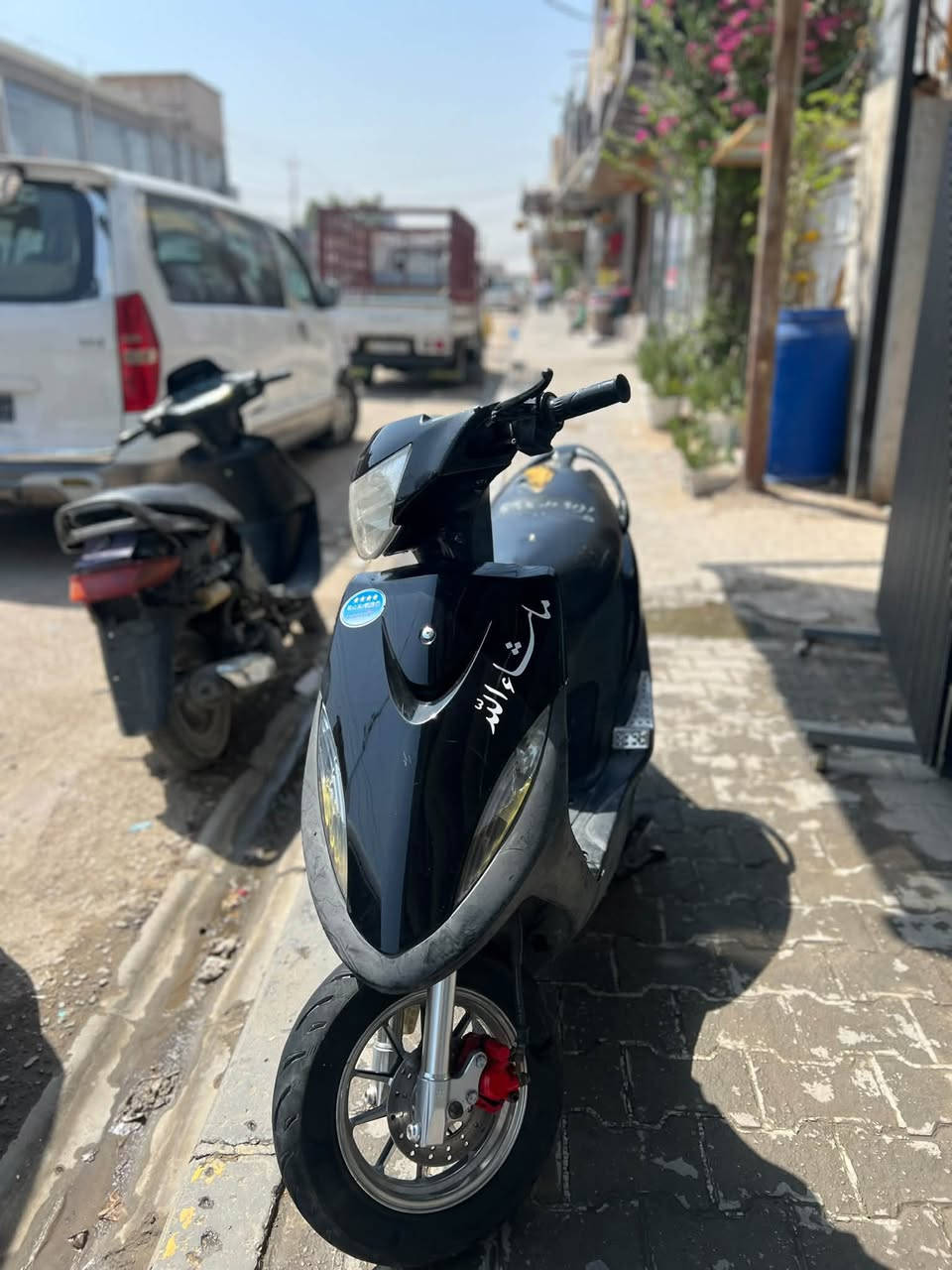 ماكس عدله 2007 دراجه تخبل بوشه49 دراجه بيه شيال رياضي بيه دبل امامي رياضي ويل رياضي دراجه مشيه يخبل شلعته تعلكك بس خرزه تعبت تبدل خرز وماناقصه غيره اي شي سلف هندر شغال كهربائيات تايرات جدد رقمي*********** فقط واتساب ولخاص مفتوح سعر 700 بيه مجال حك الجية
